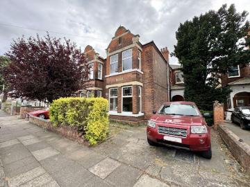 1 bedroom maisonette to rent