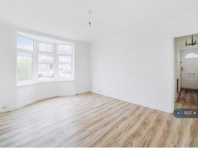 1 bedroom maisonette to rent