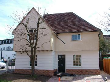 1 bedroom maisonette to rent