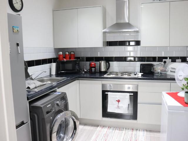 1 bedroom maisonette to rent