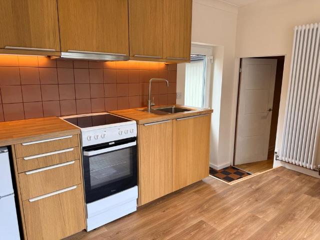 1 bedroom maisonette to rent