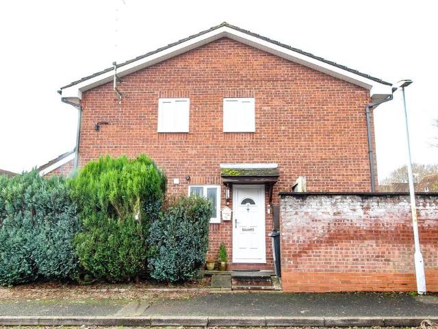 1 bedroom maisonette to rent