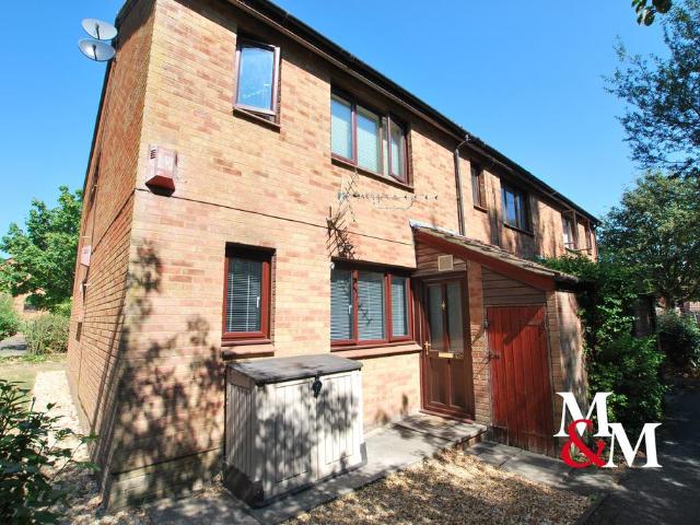 1 bedroom maisonette to rent