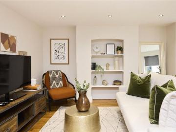 1 bedroom maisonette to rent