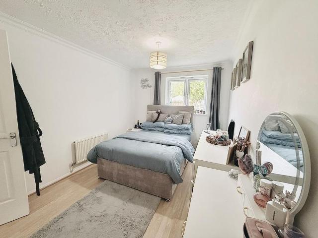 1 bedroom maisonette to rent