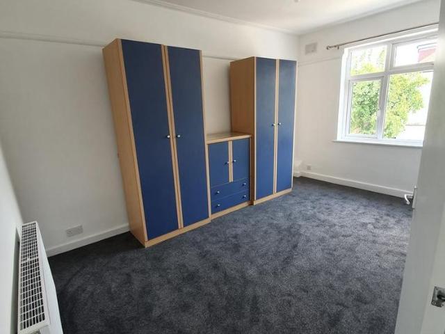 1 bedroom maisonette to rent