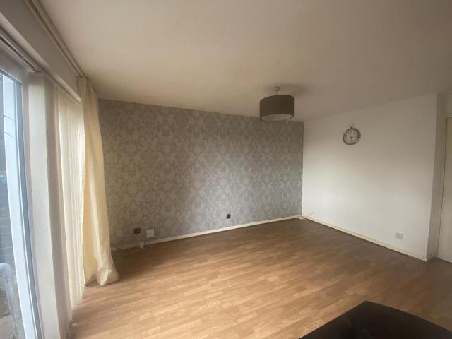 1 bedroom maisonette to rent