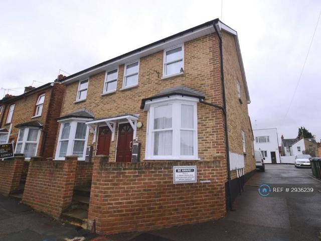 1 bedroom maisonette to rent