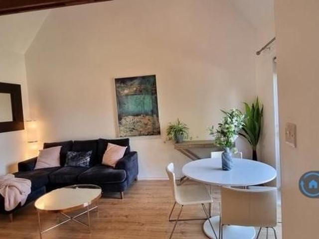 1 bedroom maisonette to rent