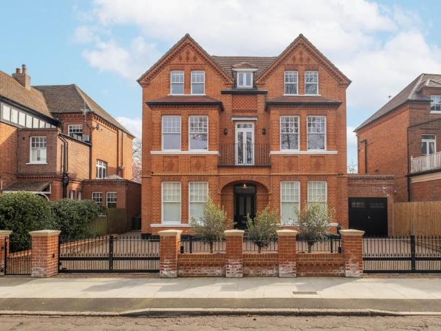 1 bedroom maisonette to rent