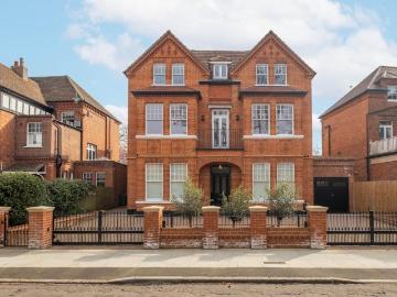 1 bedroom maisonette to rent