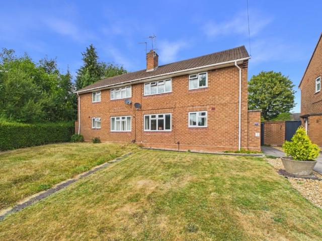 1 bedroom maisonette for sale