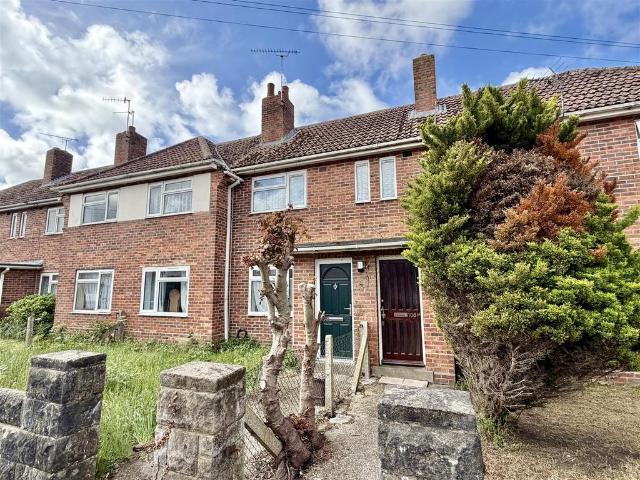 1 bedroom maisonette for sale