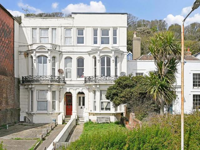 1 bedroom maisonette for sale