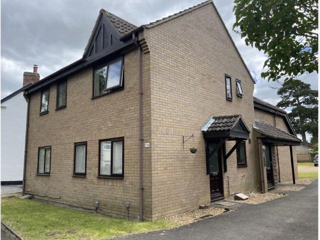 1 bedroom maisonette for sale