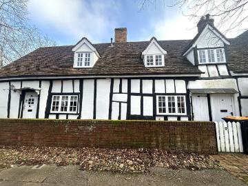 1 bedroom maisonette for sale