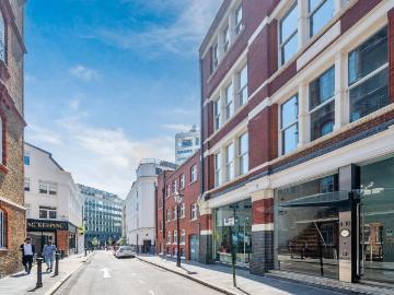 1 bedroom maisonette for sale