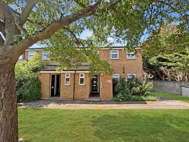 1 bedroom maisonette for sale
