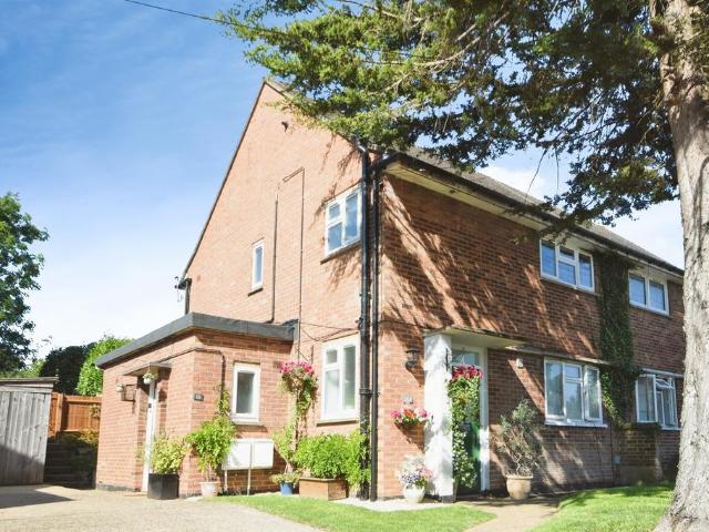 1 bedroom maisonette for sale