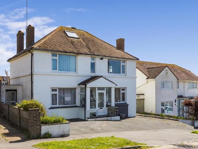 1 bedroom maisonette for sale