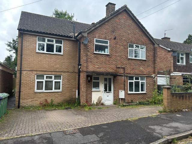 1 bedroom maisonette for sale