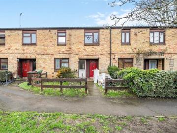 1 bedroom maisonette for sale