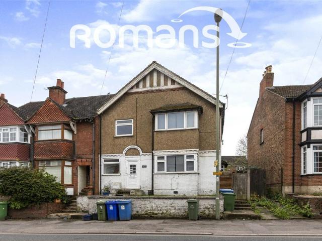 1 bedroom maisonette for sale