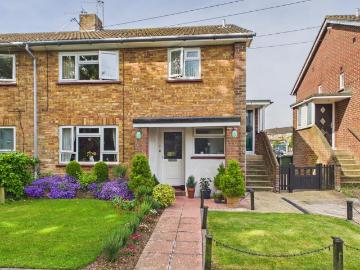 1 bedroom maisonette for sale
