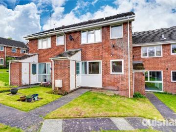 1 bedroom maisonette for sale