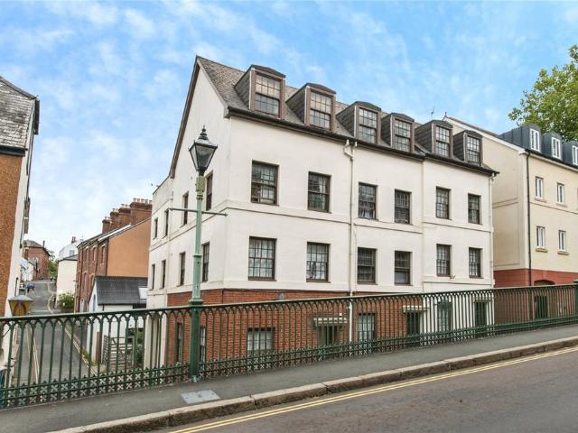 1 bedroom maisonette for sale