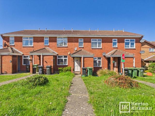 1 bedroom maisonette for sale