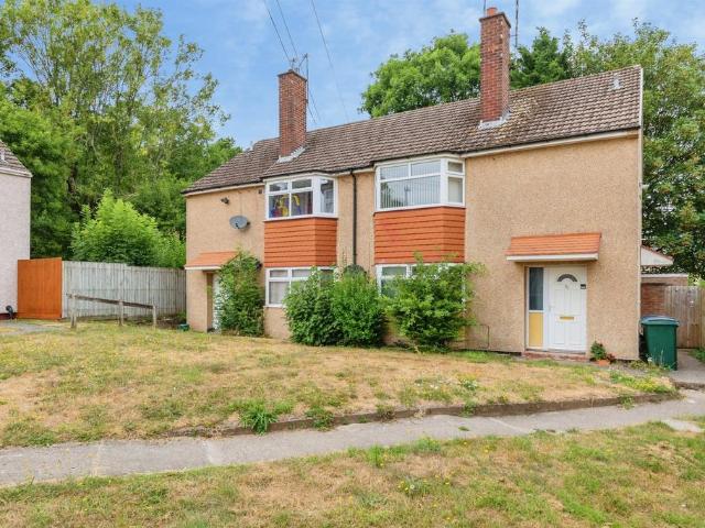 1 bedroom maisonette for sale