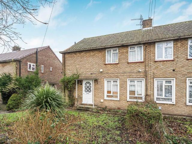1 bedroom maisonette for sale