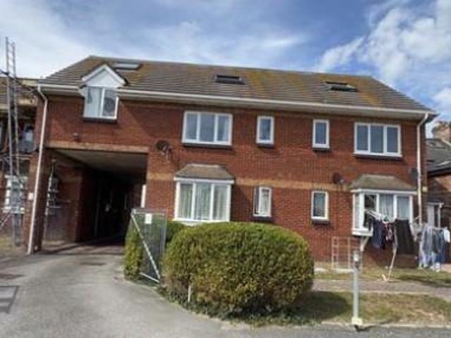 1 bedroom maisonette for sale