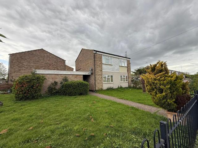 1 bedroom maisonette for sale