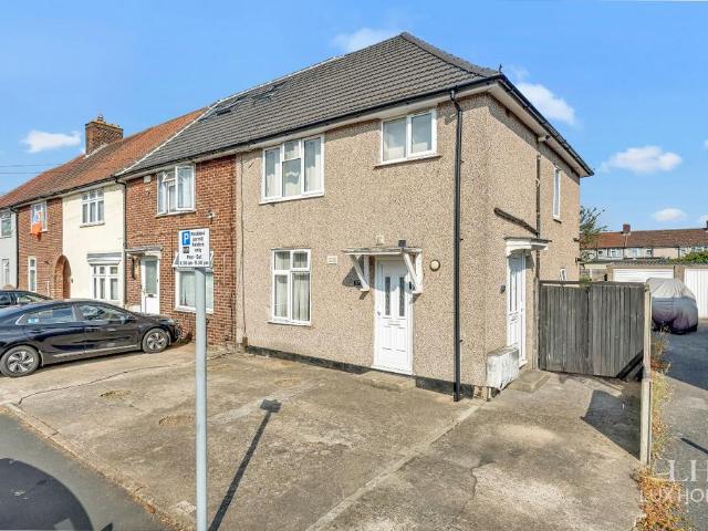 1 bedroom maisonette for sale
