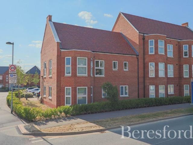 1 bedroom maisonette for sale