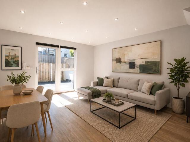 1 bedroom maisonette for sale