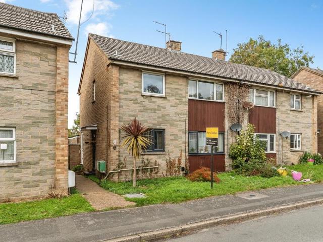 1 bedroom maisonette for sale