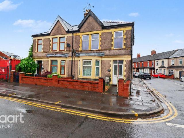 1 bedroom maisonette for sale