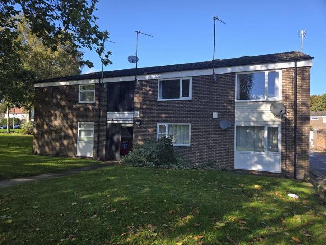 1 bedroom maisonette for sale