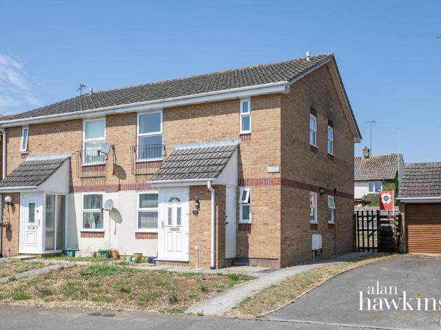 1 bedroom maisonette for sale