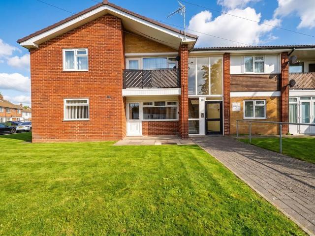 1 bedroom maisonette for sale