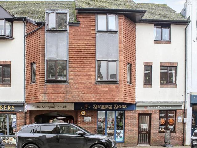 1 bedroom maisonette for sale