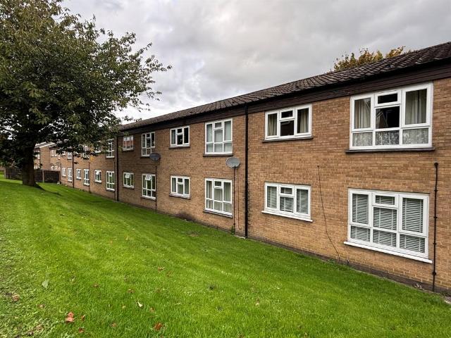 1 bedroom maisonette for sale