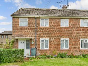 1 bedroom maisonette for sale