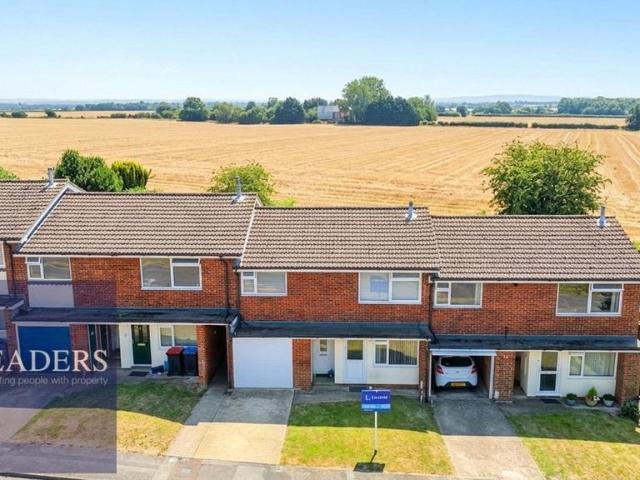 1 bedroom maisonette for sale