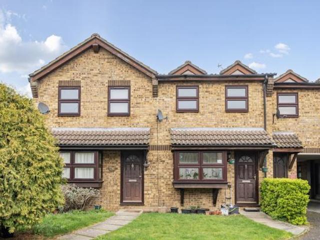 1 bedroom maisonette for sale