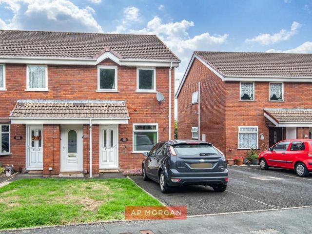 1 bedroom maisonette for sale