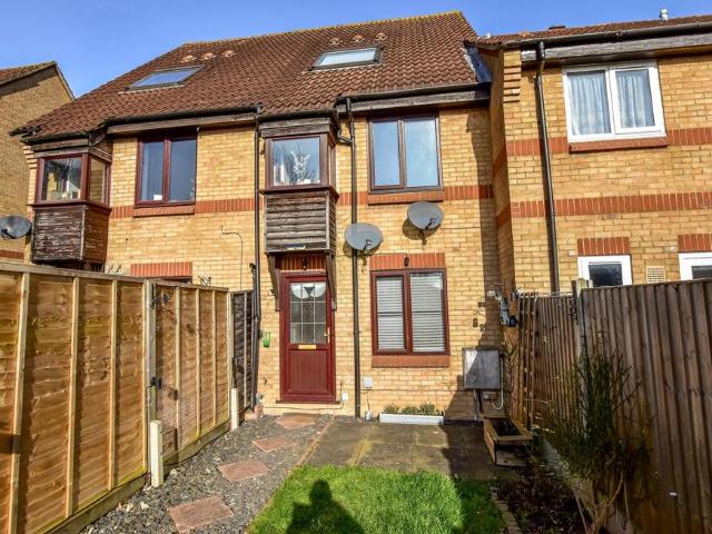 1 bedroom maisonette for sale